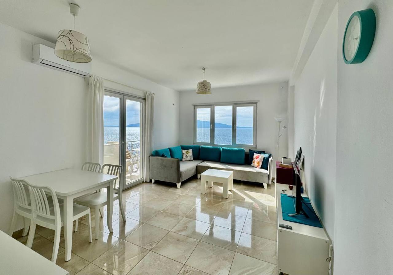 White Sea View Appartement Sarandë