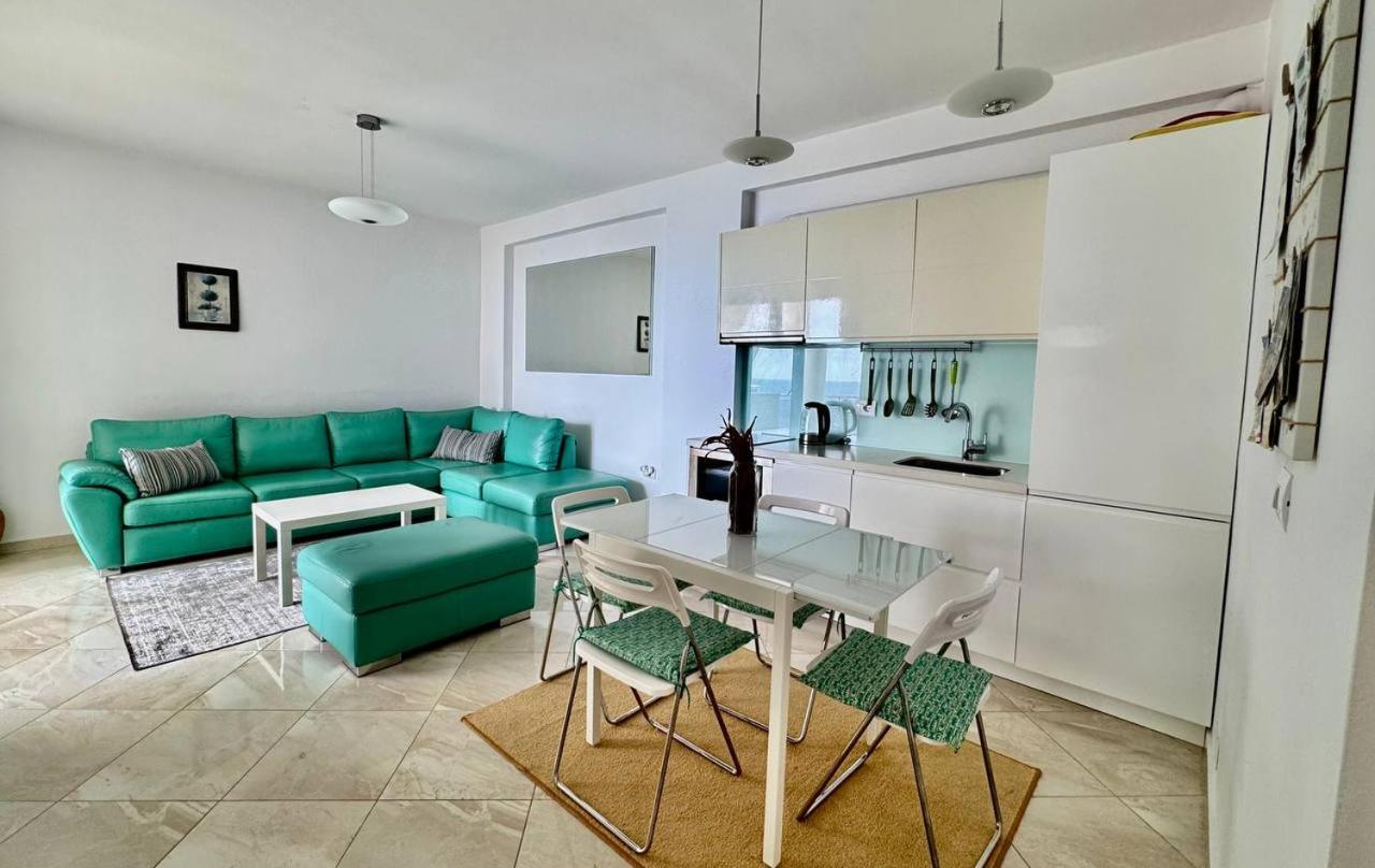 Appartement White Sea View Sarandë